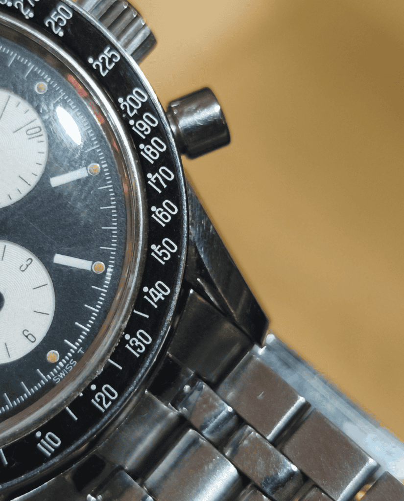 UIVERSAL GENEVE TRICOMPAX "NINA RINDT" - LUNETTE